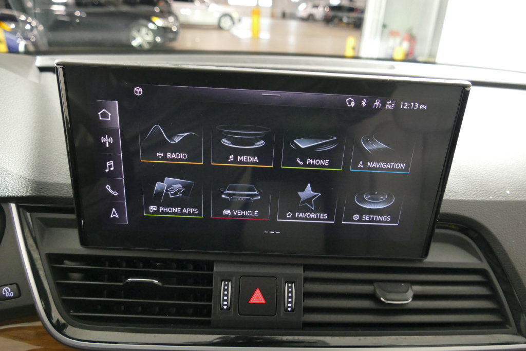 Used 2023 Audi Q5 Prestige AWD/4WD image 20