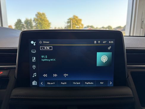 Used 2022 Chevrolet Tahoe High Country image 17