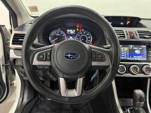 Used 2017 Subaru Crosstrek 2.0i Limited image 14
