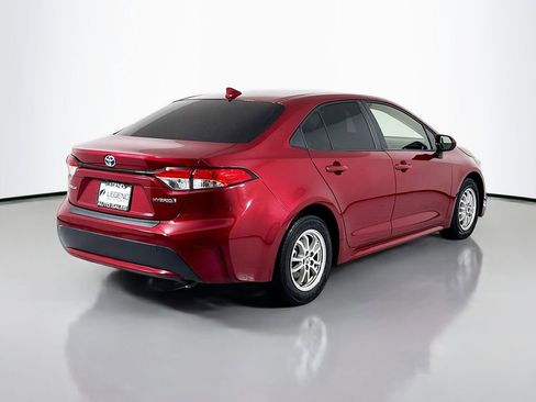 Used 2022 Toyota Corolla LE w/ Carpet Mat Package (TMS) FWD image 5