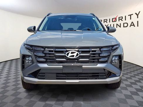 Certified 2025 Hyundai Tucson SEL AWD/4WD image 2