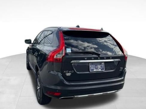 Used 2014 Volvo XC60 T6 image 2