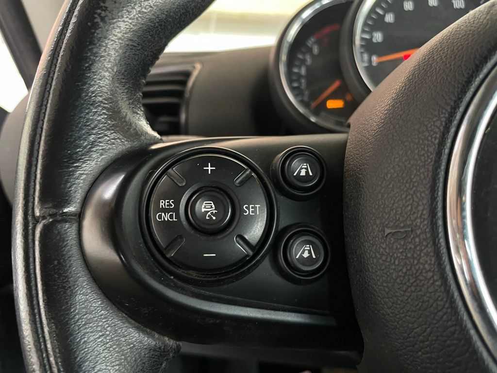 Used 2017 MINI Cooper Clubman S AWD/4WD image 36