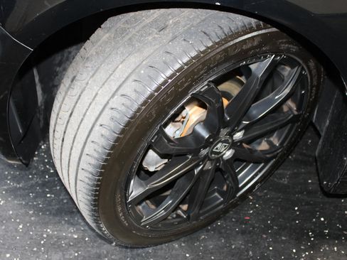 Used 2016 Ford Fusion Titanium FWD image 33