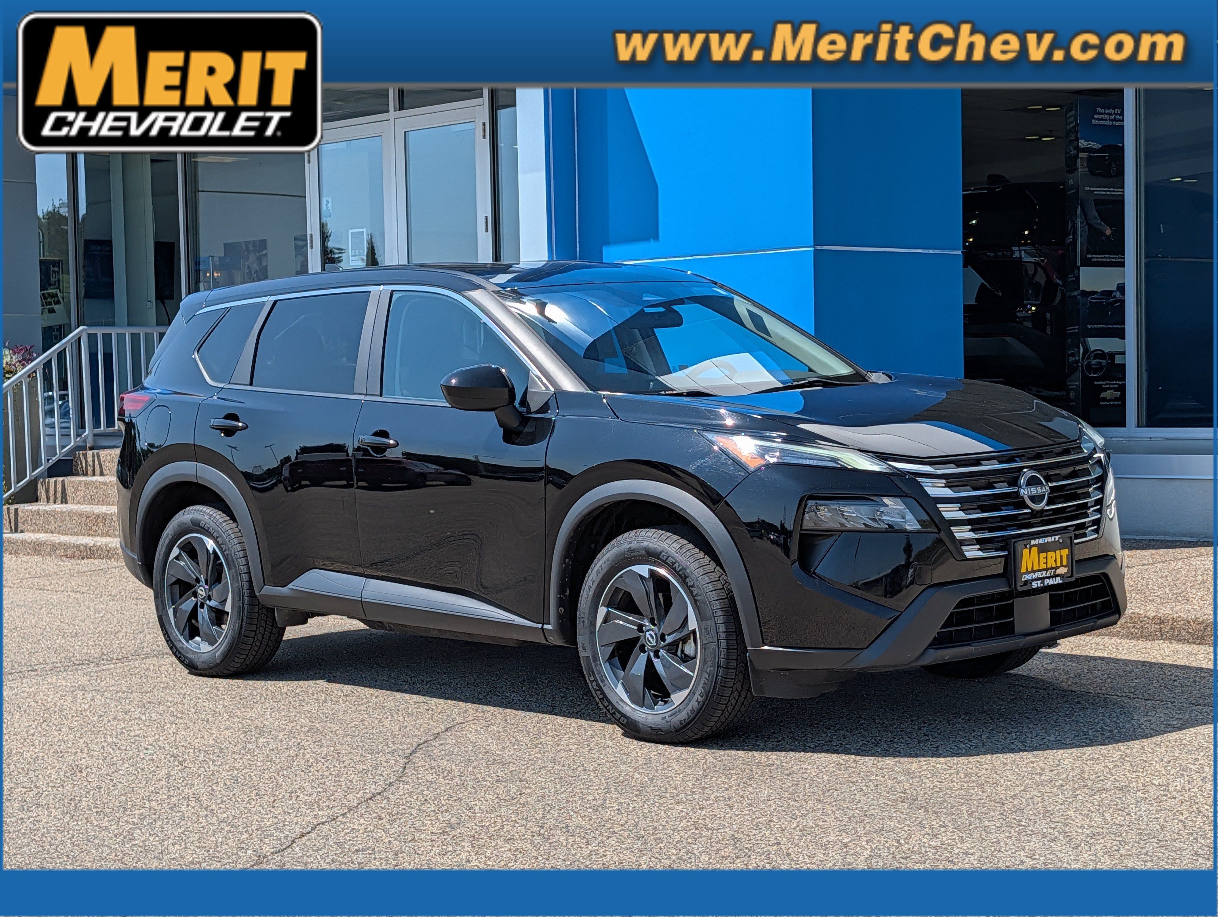 Used 2024 Nissan Rogue SV AWD/4WD image 1