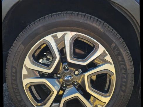 Used 2023 Subaru Ascent Limited AWD/4WD image 19
