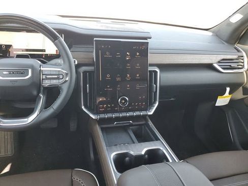 New 2026 GMC Acadia Denali Ultimate FWD image 14