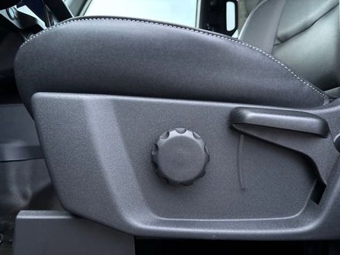 New 2025 Ford Bronco Badlands image 11