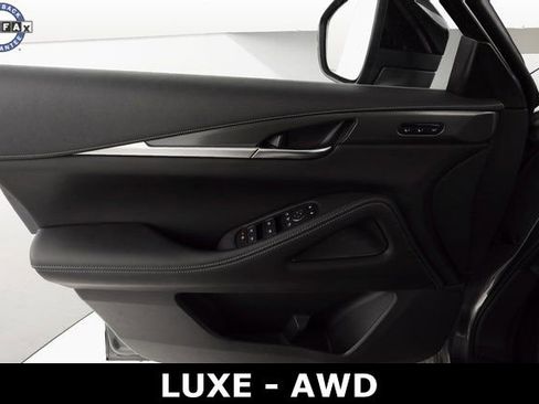 Used 2023 INFINITI QX60 Luxe image 11