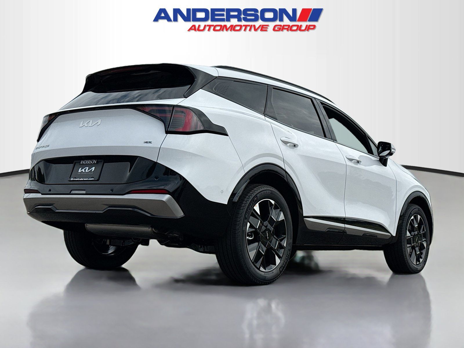 New 2026 Kia Sportage SX AWD/4WD image 2
