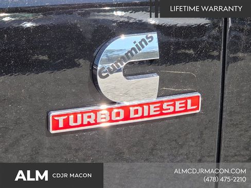 New 2026 RAM 2500 Limited AWD/4WD image 17