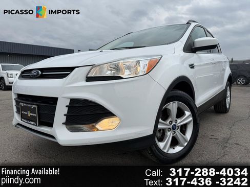 Used 2014 Ford Escape SE w/ Equipment Group 201A image 1