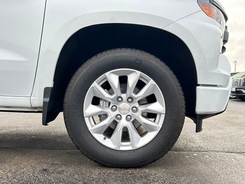 Certified 2024 Chevrolet Silverado 1500 Custom w/ LPO, Dark Essentials Package image 15