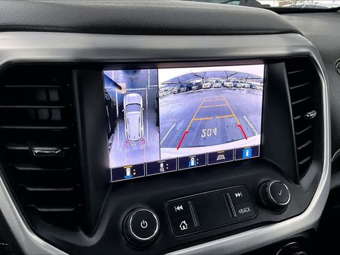 Used 2022 GMC Acadia SLT w/ Elevation Edition image 26