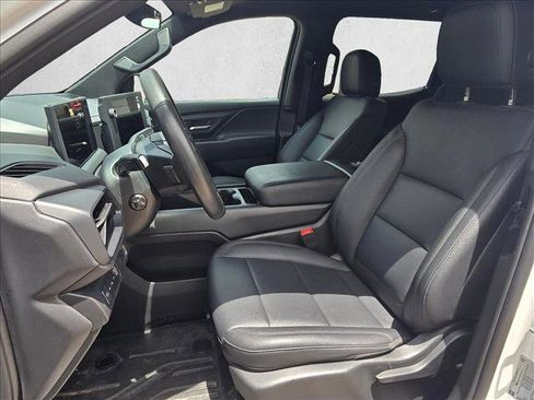 Used 2024 Chevrolet Silverado EV W/T AWD/4WD image 16
