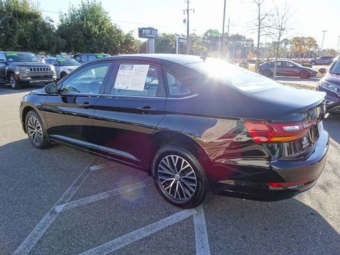 Used 2019 Volkswagen Jetta SE image 6
