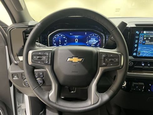 Used 2025 Chevrolet Silverado 3500 LT w/ Safety Package AWD/4WD image 10