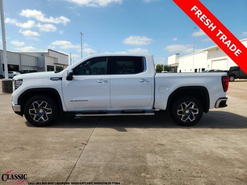 Used 2023 GMC Sierra 1500 SLT RWD image 4