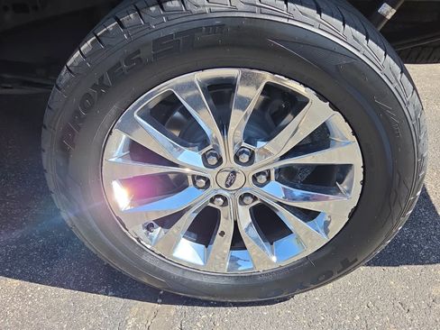 Used 2016 Ford F150 XLT w/ Equipment Group 302A Luxury image 16