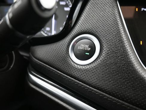 Used 2024 Cadillac XT5 Premium Luxury image 21