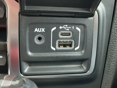 New 2025 Jeep Wrangler Sport S image 19