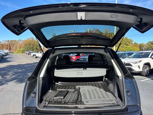 Used 2025 Audi Q7 3.0T Premium Plus image 14