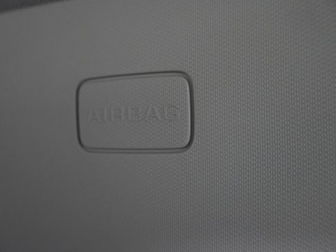 Used 2018 Chevrolet Silverado 2500 LTZ w/ Duramax Plus Package AWD/4WD image 41