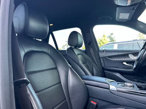 Used 2018 Mercedes-Benz GLC 300 GLC 300 image 17