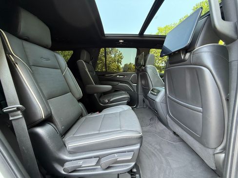 Used 2023 Cadillac Escalade Sport w/ LPO, ONYX Package AWD/4WD image 36