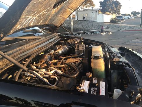 Used 2001 Ford Excursion XLT image 47