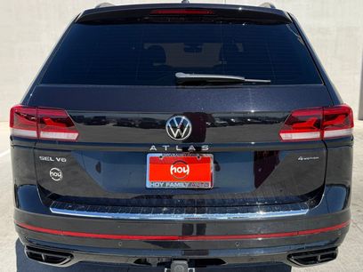Used 2023 Volkswagen Atlas SEL R-Line