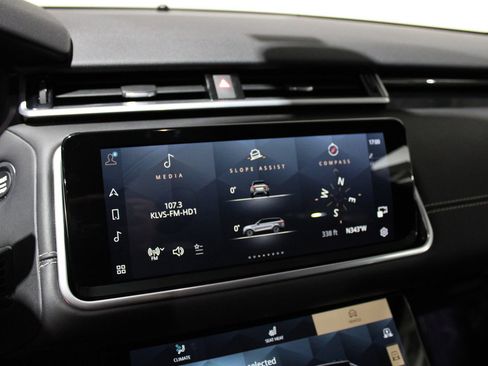 Used 2022 Land Rover Range Rover Velar S image 30