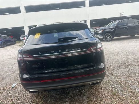 Used 2021 Lincoln Nautilus Reserve image 33