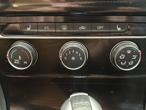 Used 2017 Volkswagen GTI S FWD image 14