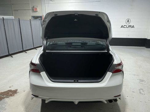 Used 2023 Toyota Camry SE w/ Convenience Package FWD image 19