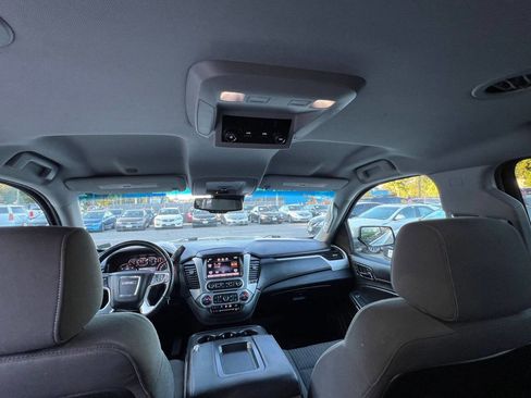 Used 2015 GMC Yukon SLE w/ Convenience Package image 18