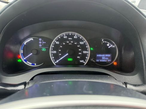 Used 2013 Lexus CT 200h w/ Premium Pkg w/Navigation image 35