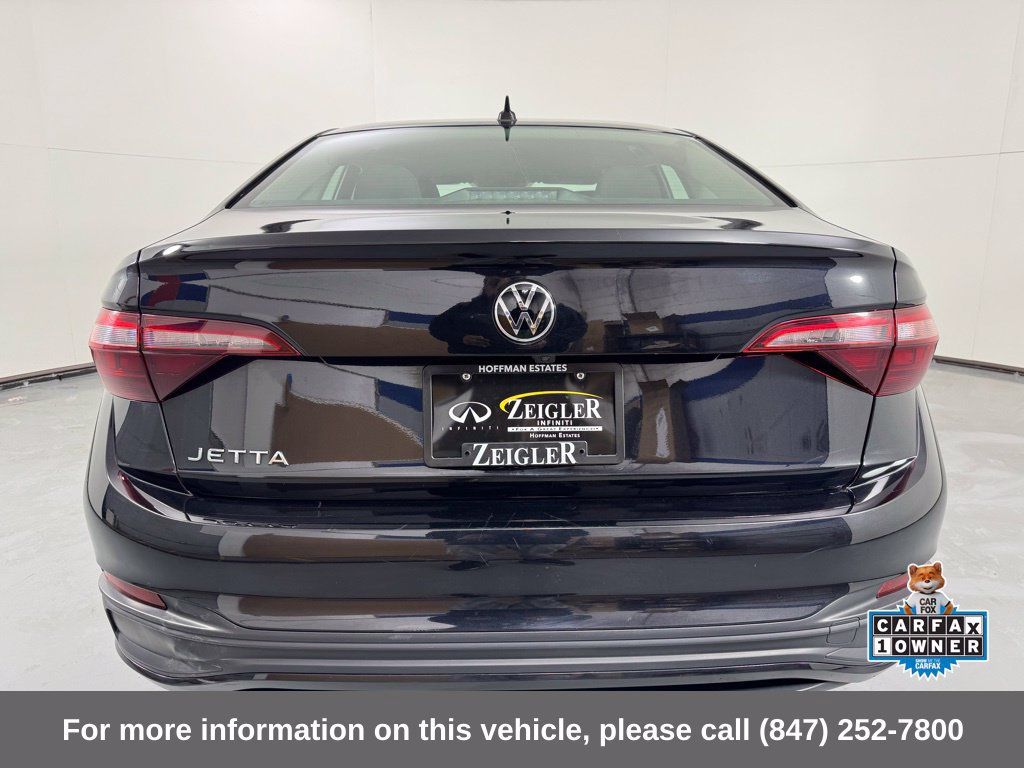 Used 2024 Volkswagen Jetta S FWD image 3