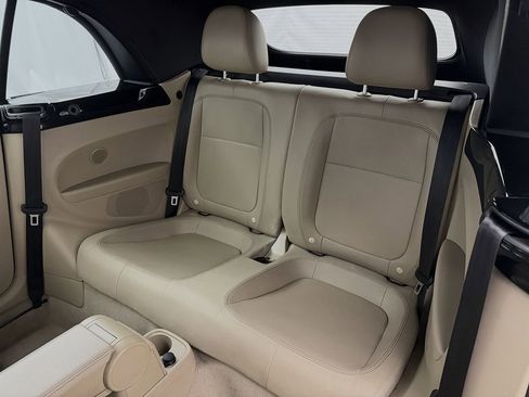 Used 2013 Volkswagen Beetle 2.0T image 26