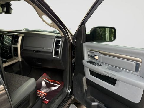 Used 2018 RAM 1500 Big Horn AWD/4WD image 19