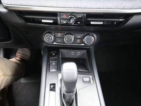 New 2026 Nissan Kicks S image 17