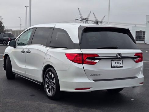 Used 2024 Honda Odyssey EX-L image 16