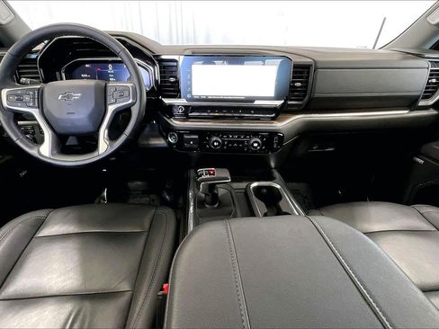 Used 2024 Chevrolet Silverado 1500 RST image 15