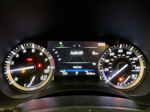 Used 2022 Toyota Highlander XLE AWD/4WD image 19