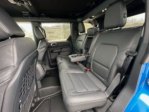 New 2025 Ford Bronco Big Bend w/ Black Diamond Package image 19