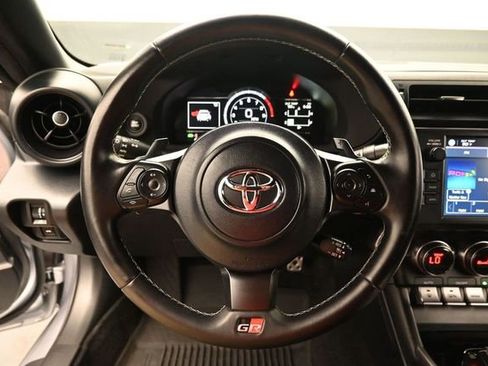 Used 2022 Toyota GR86 Premium RWD image 25