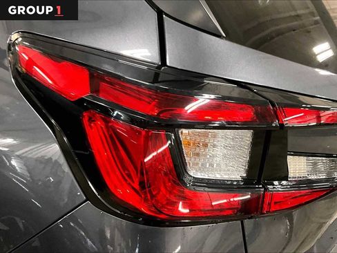 Certified 2024 Subaru Crosstrek 2.0i Premium image 28