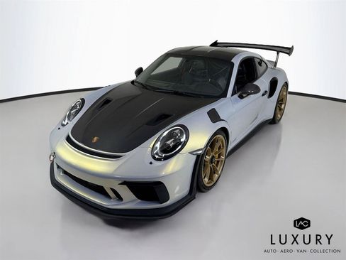 Used 2019 Porsche 911 GT3 RS w/ Weissach Package RWD image 4