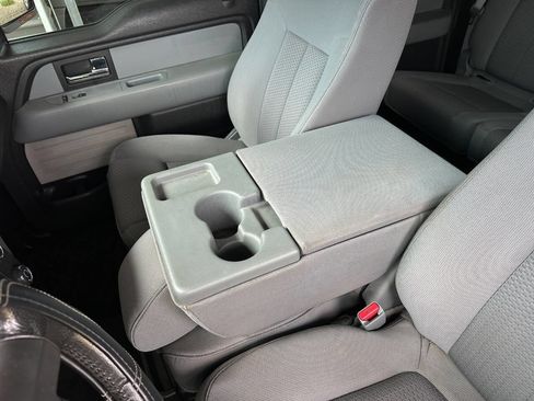 Used 2013 Ford F150 XLT w/ Luxury Equipment Group RWD image 24