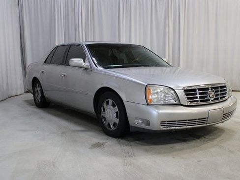 Used 2005 Cadillac De Ville w/ Limited Edition Package image 1